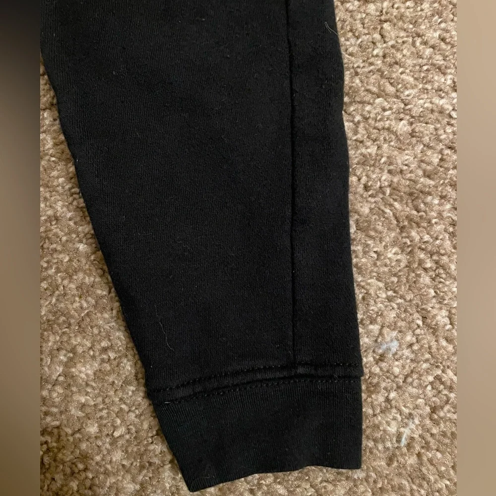 Carters Boy flannel and jogger outfit (18m)